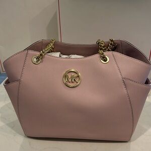 Blush pink MK purse. Like new.